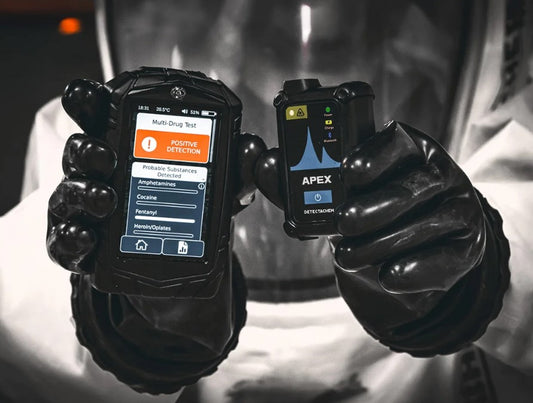 DetectaChem SEEKER APEX Combo Kit - Handheld Explosive, Chemical, and Drug Trace Detector