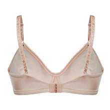 Load image into Gallery viewer, Bestform 5006222 Floral Jacquard Wireless Soft Cup Bra with Lightly-Lined Cups
