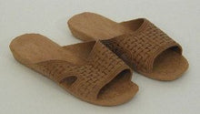 Load image into Gallery viewer, Style 888 Basket-Weave PVC Shower Sandals
