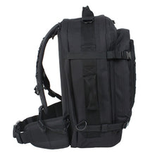 Load image into Gallery viewer, Sandpiper of California 5016 Bugout Bag
